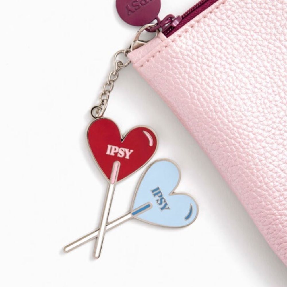 NWT Ipsy Heart lollipop 🍭 keychain